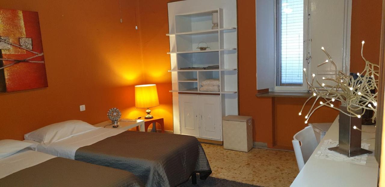 Agora Residenza Aparthotel Мантова Екстериор снимка
