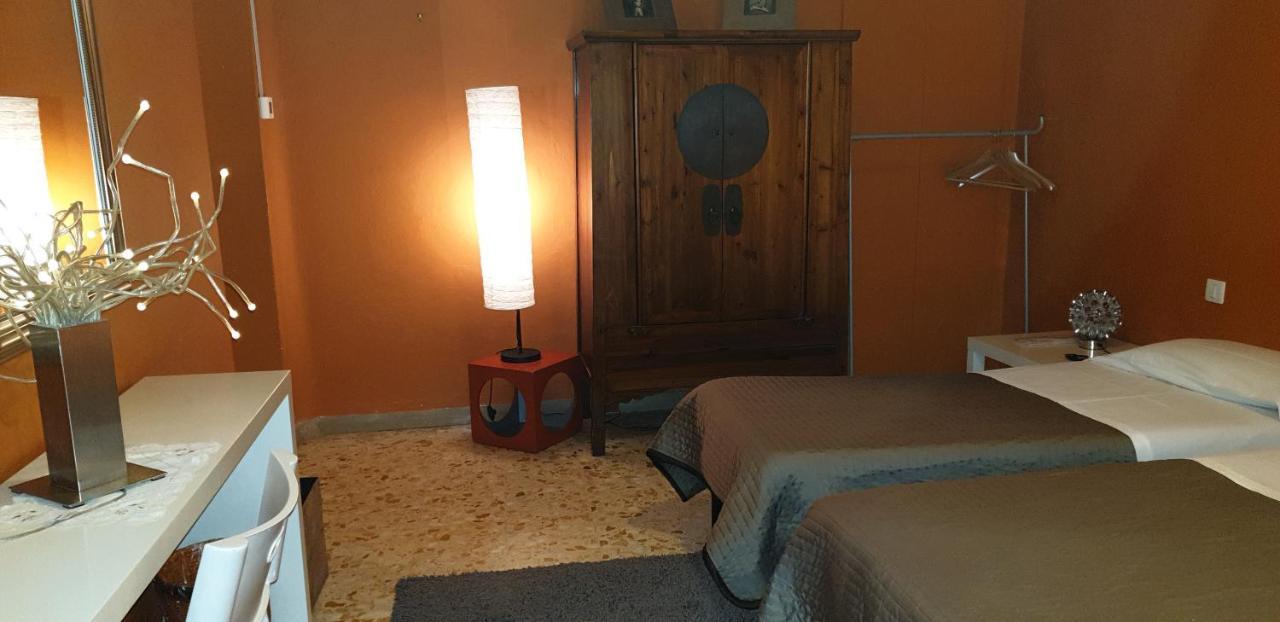 Agora Residenza Aparthotel Мантова Екстериор снимка