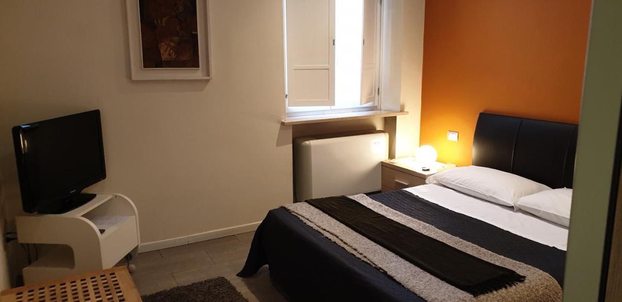 Agora Residenza Aparthotel Мантова Екстериор снимка
